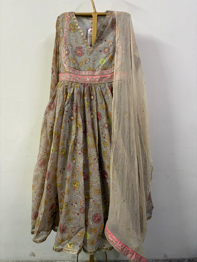ORGANZA GREY JAAL GOWN
