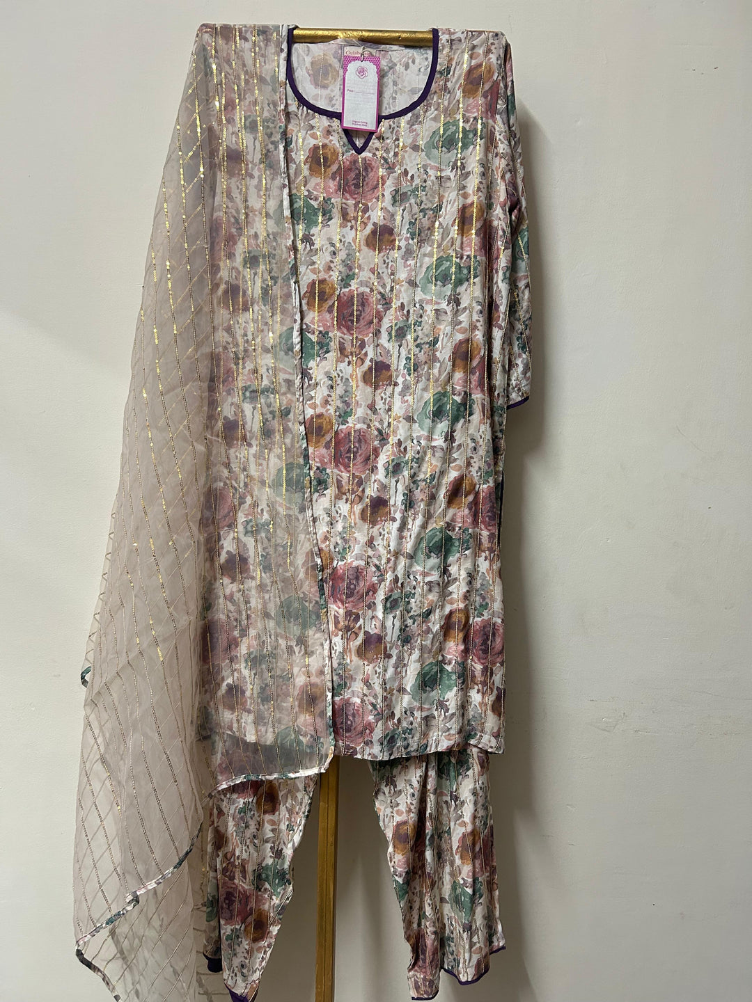 SABHA OFF-WHITE STRAIGHT SET Gulabo Jaipur