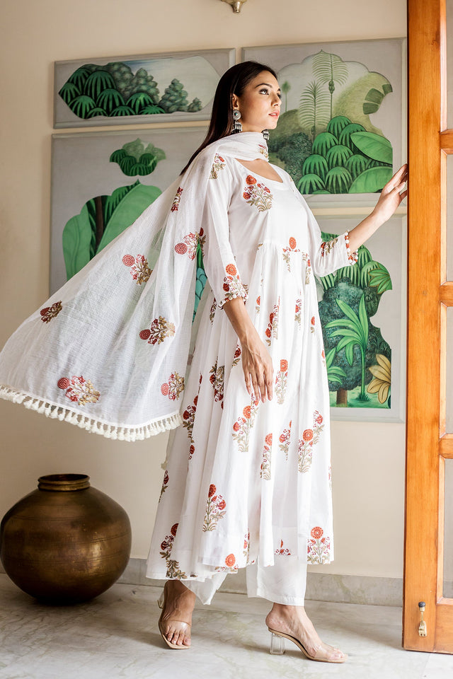 Shyra Ak White Gulabo Jaipur