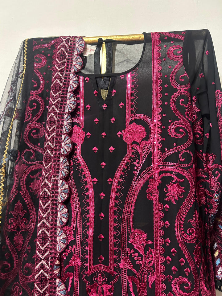 RUHAAN BLACK STRAIGHT SET Gulabo Jaipur
