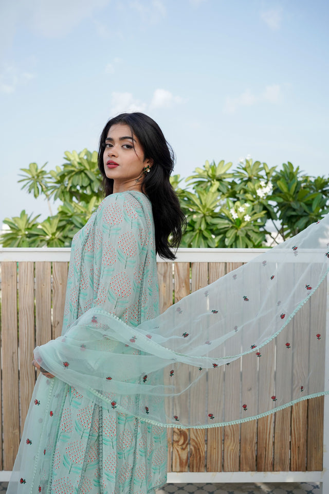 Muskan Sky Straight Kurta Set With Organza Dupatta