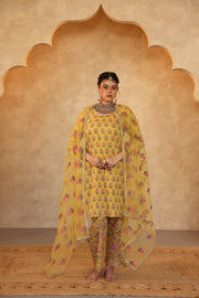 Parvez Yellow Hand Block Print Gota Work Kurta Set With Organza Dupatta - view 3