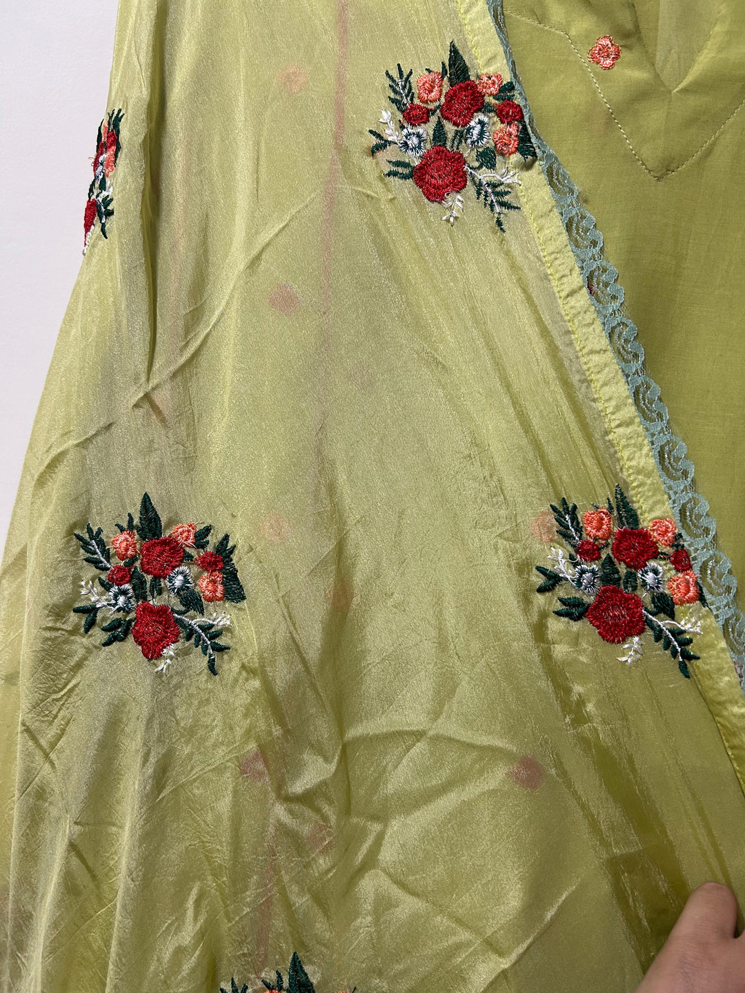 AMAIRA GREEN STRAIGHT SET Gulabo Jaipur