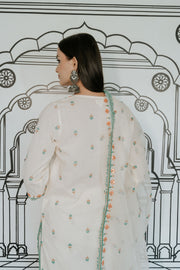 Niha Cream Straight Set 3