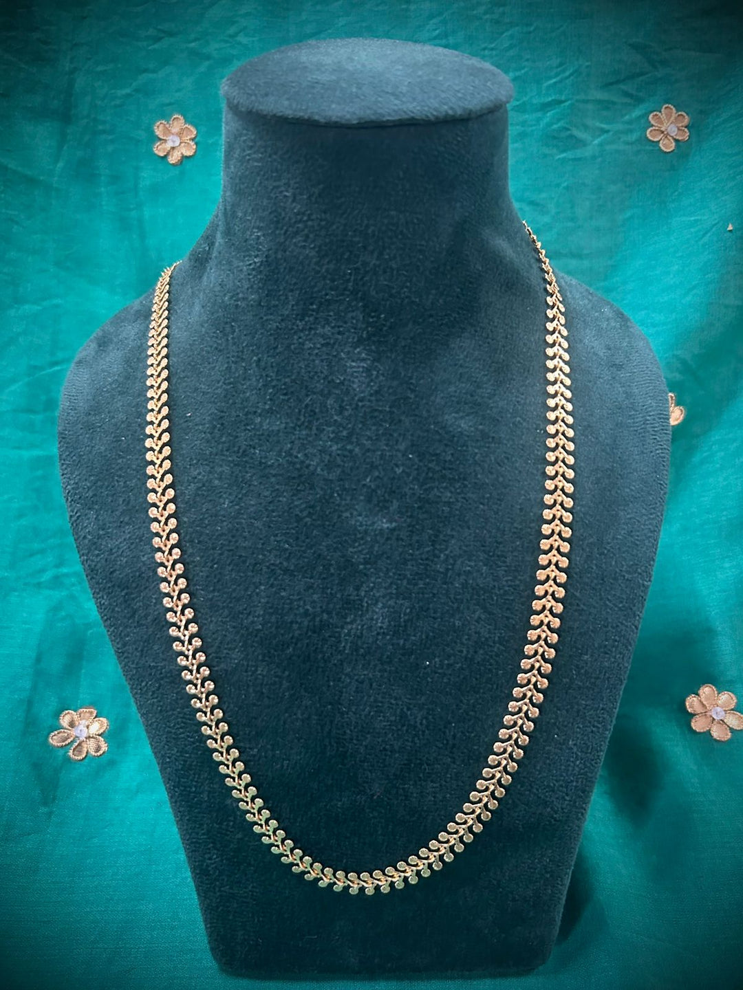 Noor Necklace