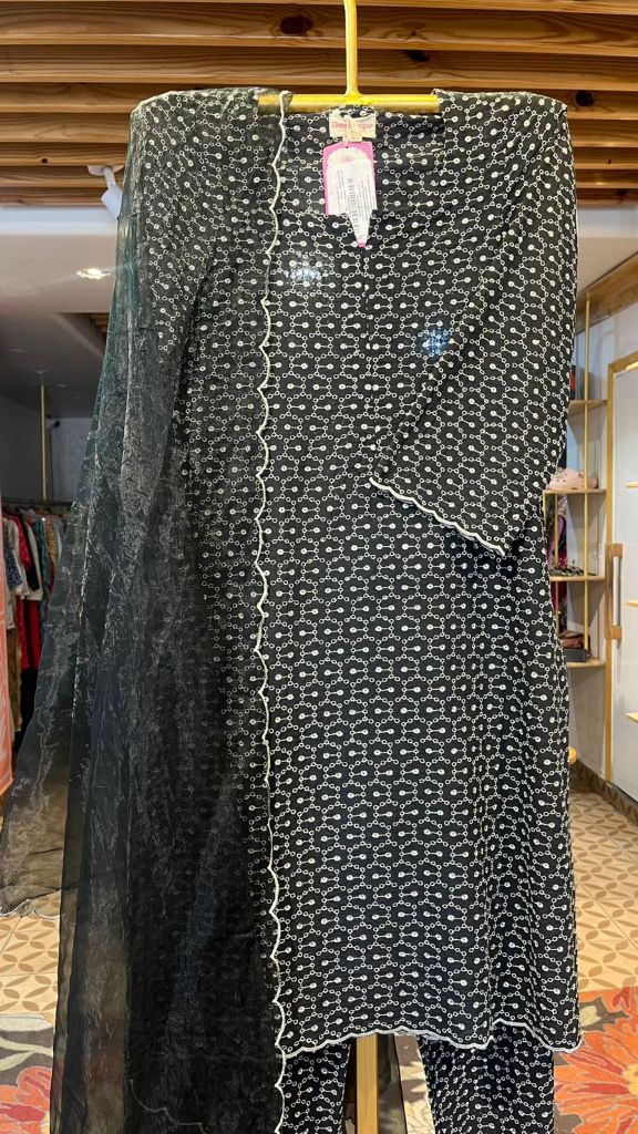 CLASSIC CHIKAN BLACK STRAIGHT KURTA SET Gulabo Jaipur