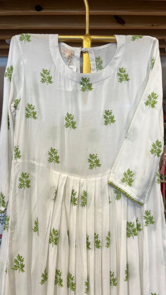 NOYA WHITE EMBROIDERED DRESS