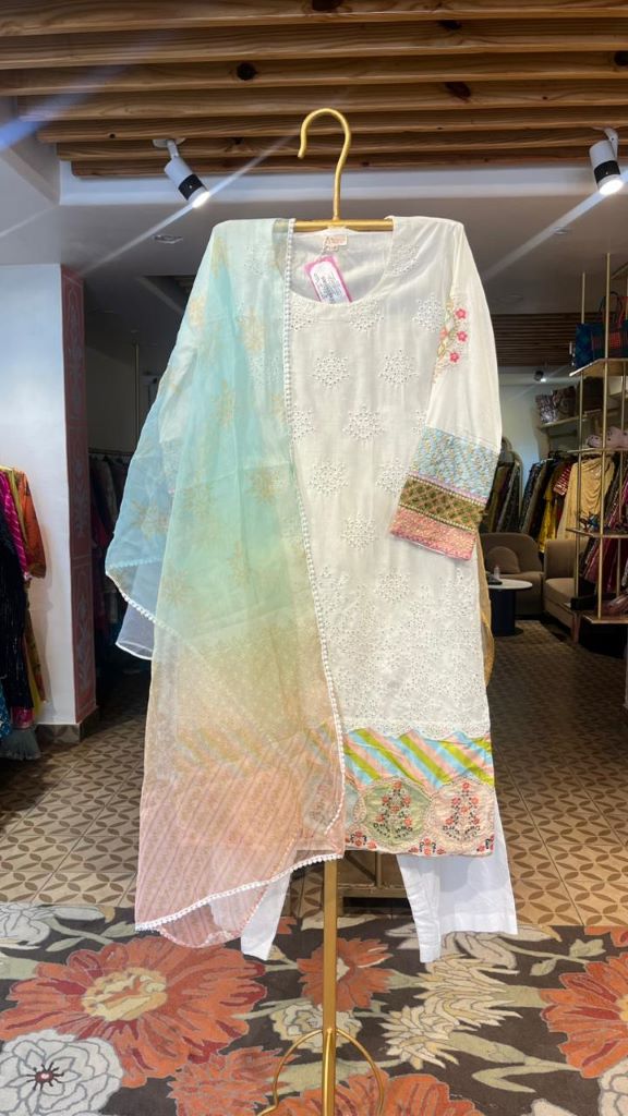 NEELA WHITE STRAIGHT SET Gulabo Jaipur