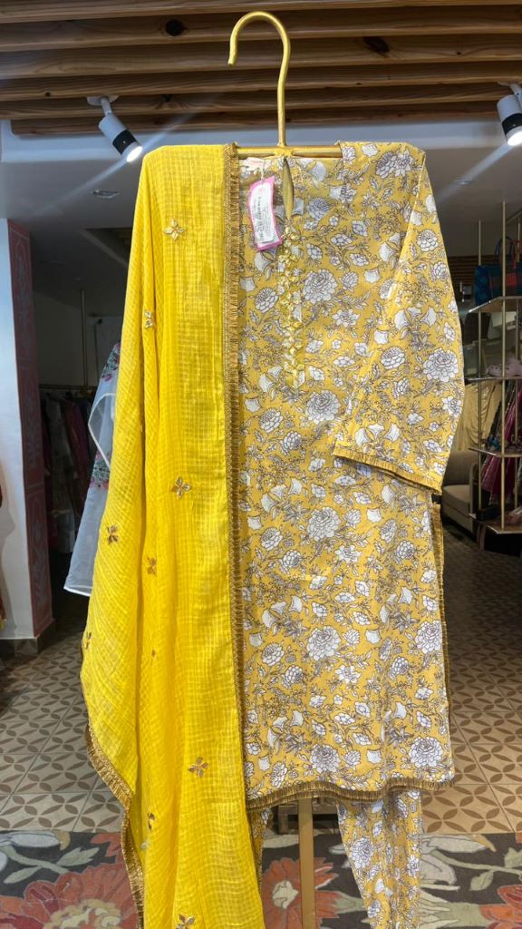 MARIGOLD YELLOW STRAIGHT SET Gulabo Jaipur
