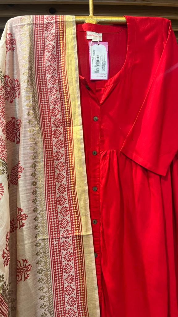 NOYA RED ANARKALI SET