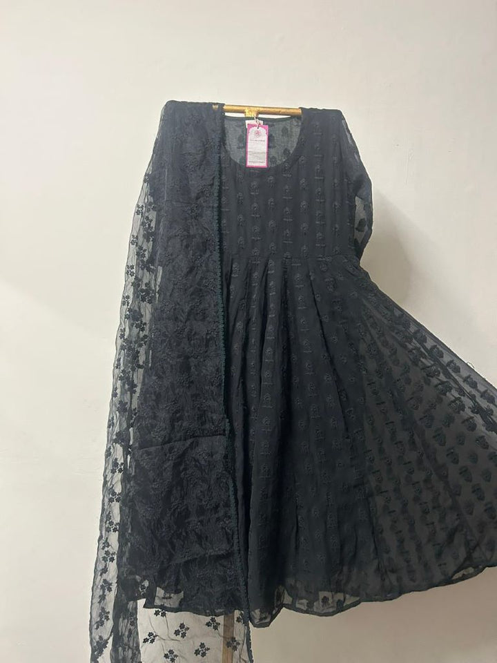 SUHANA BLACK ANARAKLI SET