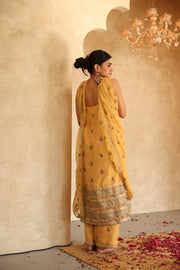 Hunar Mango Gota Lace Georgette Straight Kurta Set With Dupatta - view 2