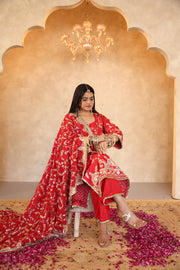 Raazi Red Silk Gota Patti Handwork Straight Kurta Set With Silk Dupatta - view 4