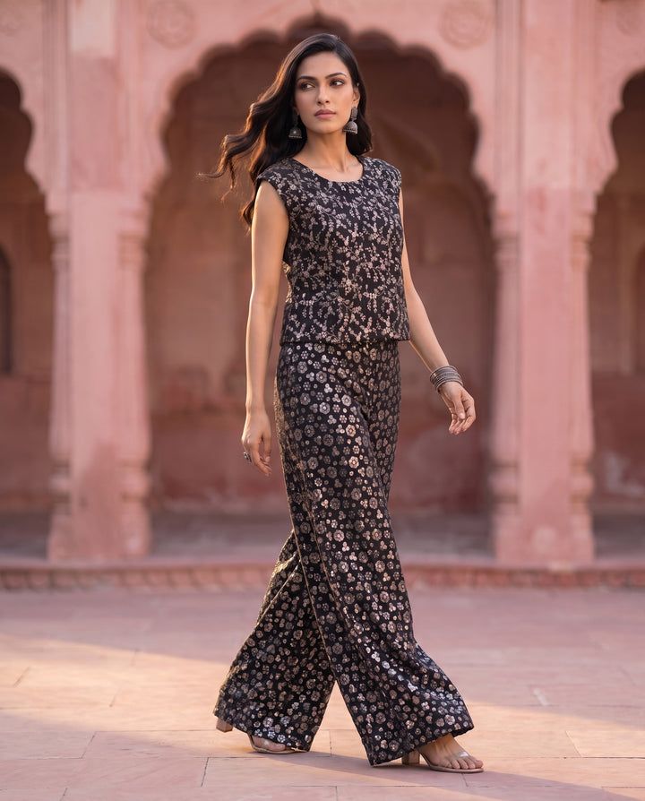 Black & Gold Foil Print Co-ord Set – styled look