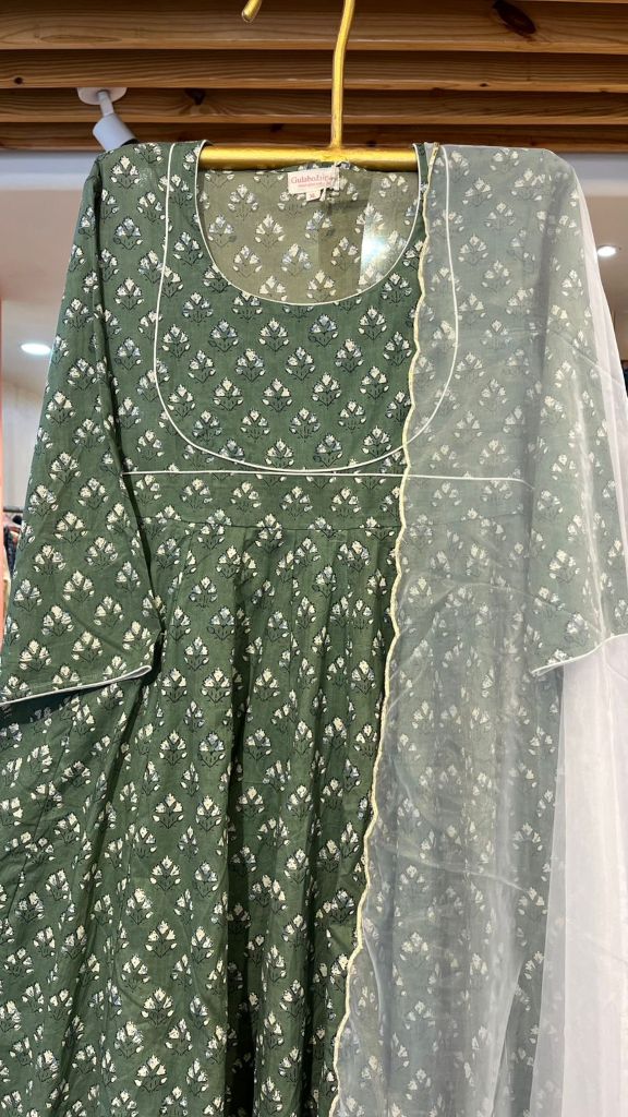 Neckline Green Anarkali set