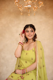 Hunar Lime Green Gota Lace Georgette Straight Kurta Set With Dupatta - view 3