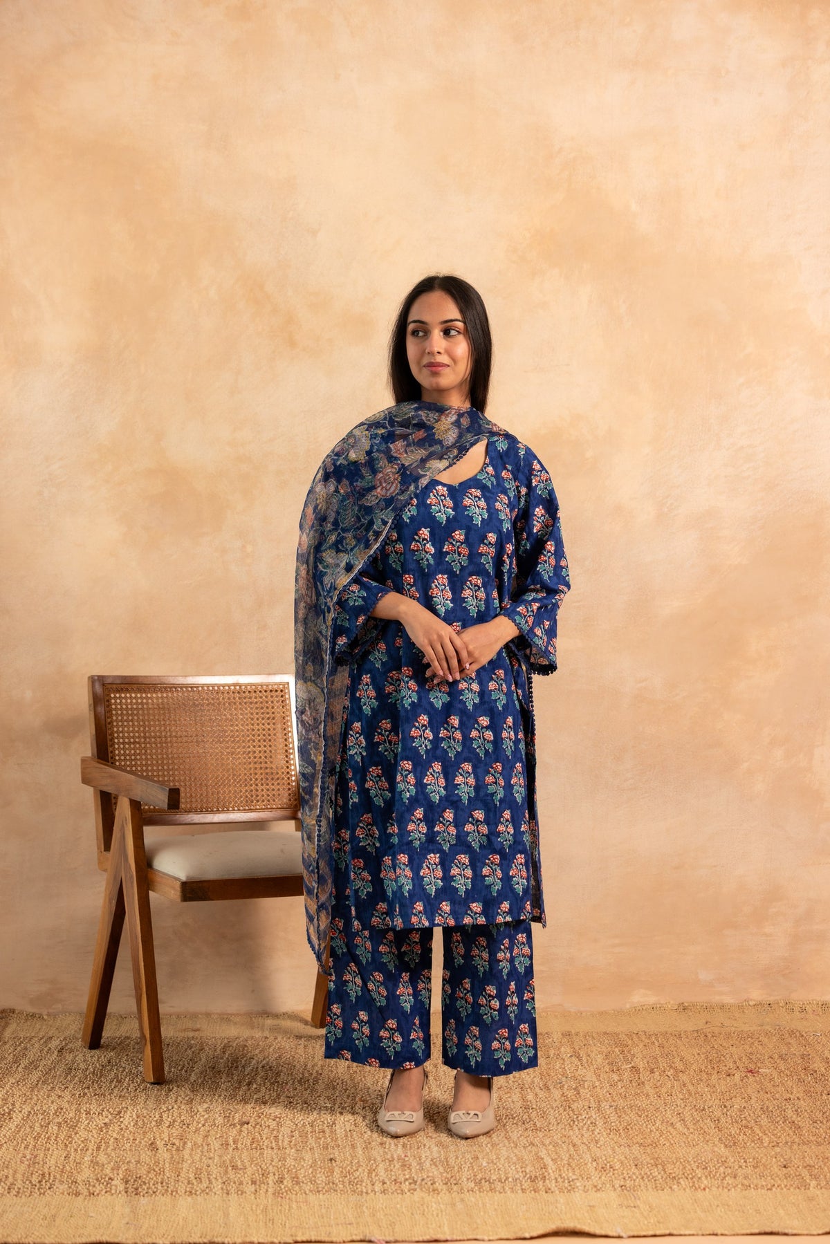 Khushi Blue Straight Set