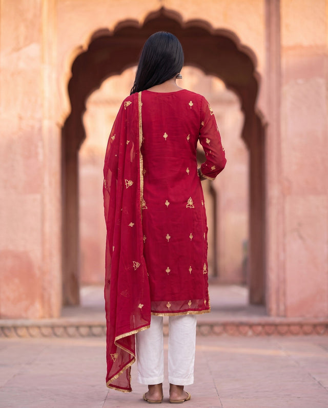 Rani Red Gold Straight Set