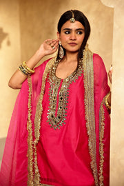 Mikka Pink Sleeveless Chanderi Mirror Work Kurta Set With Chiffon Dupatta - view 5