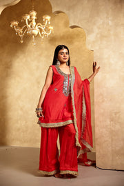 Mikka Red Sleeveless Chanderi Mirror Work Kurta Set With Chiffon Dupatta - view 2