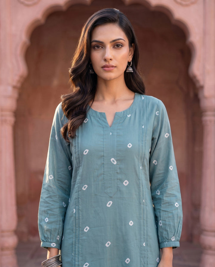 Teal Bandhani Straight Kurta – detail view