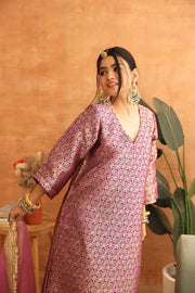 Abeer Purple Brocade Kiran Lace Straight Kurta Set With Organza Dupatta - view 3