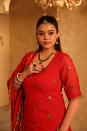 Saqi Red Georgette Embroidered Sharara Set With Dupatta - view 4
