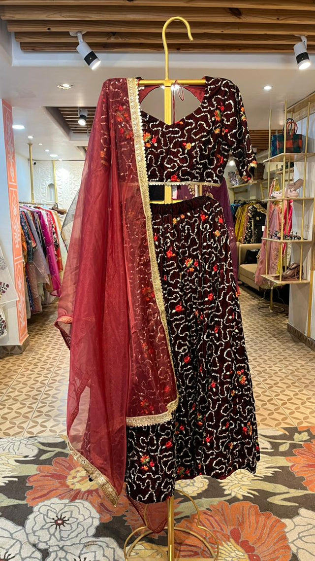 RUHAAN MAROON VELVET LEHENGA SET