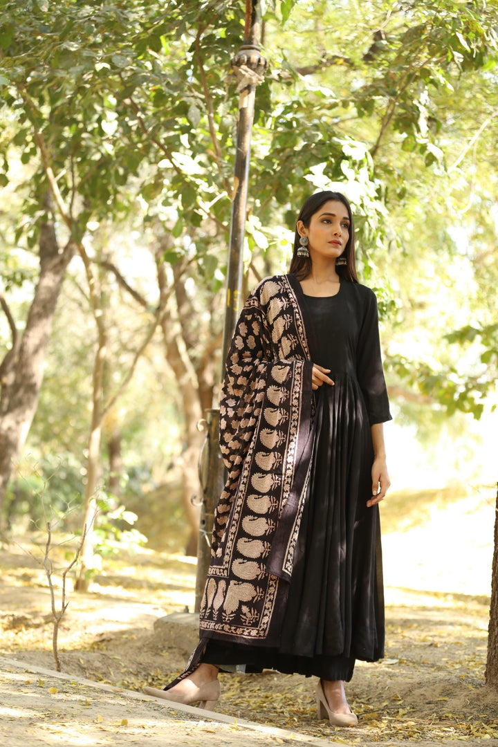 ALWARI ANARKALI SET