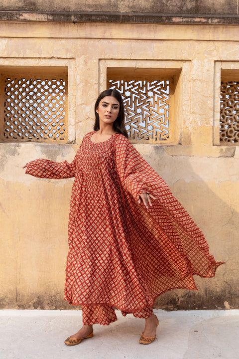 Abaya Red Kurta Set