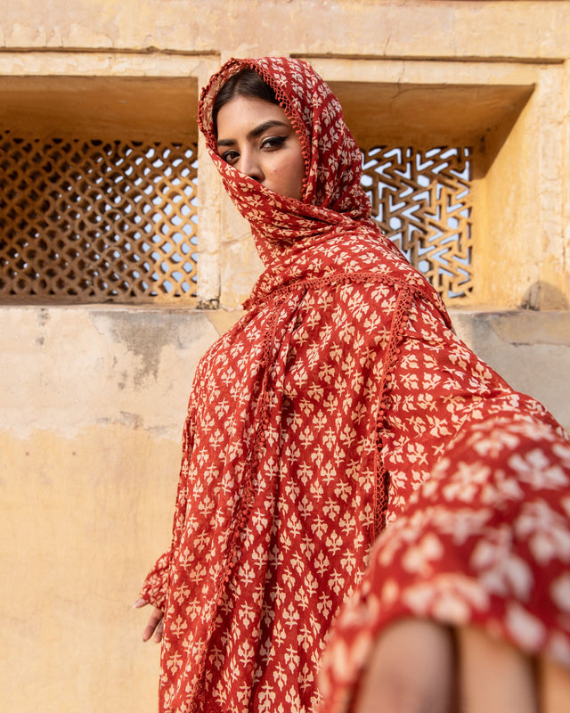 Abaya Red Kurta Set