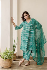 Anjuli Green Straight Kurta Set 5
