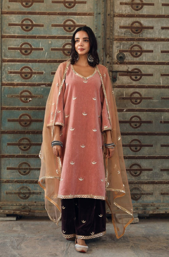 Chand Peach Set Gulabo Jaipur