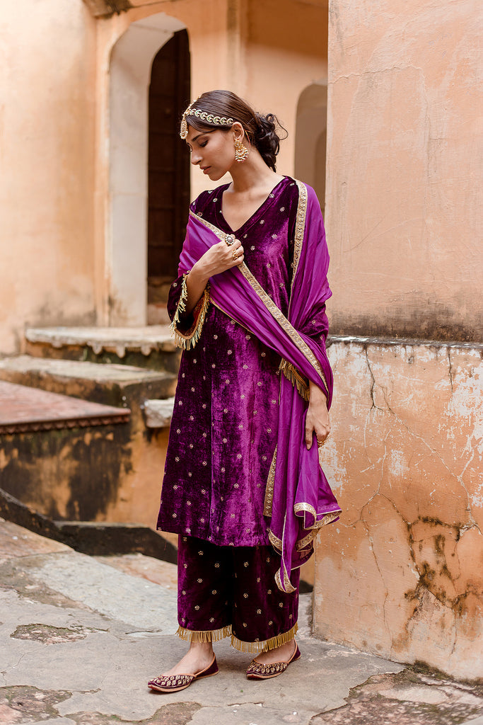 Chitra Purple Set Gulabo Jaipur