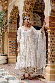 Cotton Printed Farah White Anarkali Set With Organza Jacket And Dupatta 4