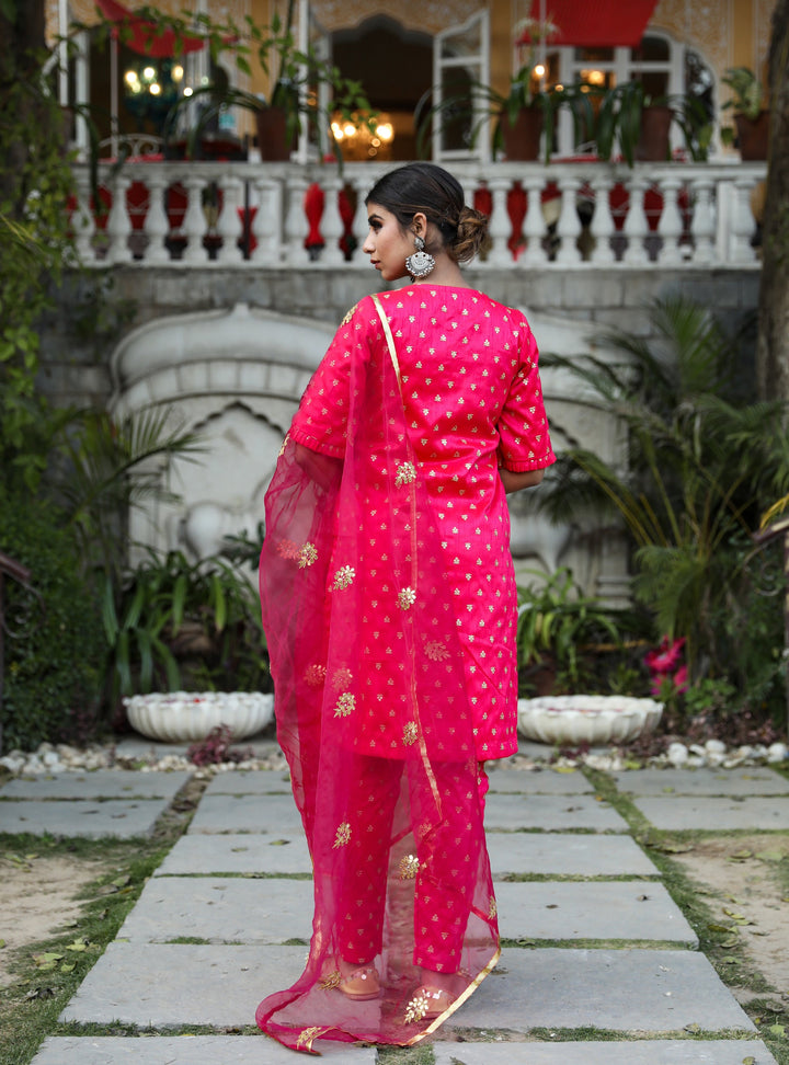Falki Pink Straight Set Gulabo Jaipur