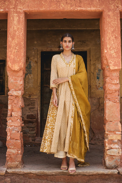 Farida Yellow Cotton Anarkali Set With Doriya Dupatta