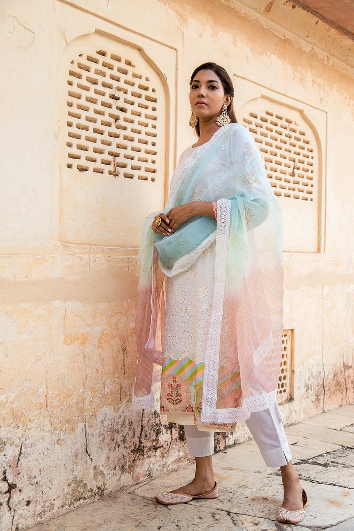 Gulrez White Set Gulabo Jaipur