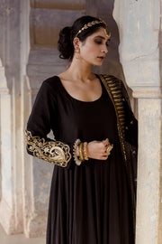 Tusser Satin Gulzar Detailed Sleeves Black Cotton Anarkali Set With Dupatta 2