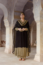 Tusser Satin Gulzar Detailed Sleeves Black Cotton Anarkali Set With Dupatta 3