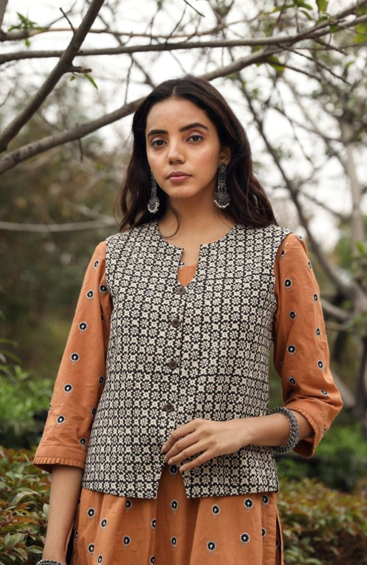 Hunar Brown Set Gulabo Jaipur