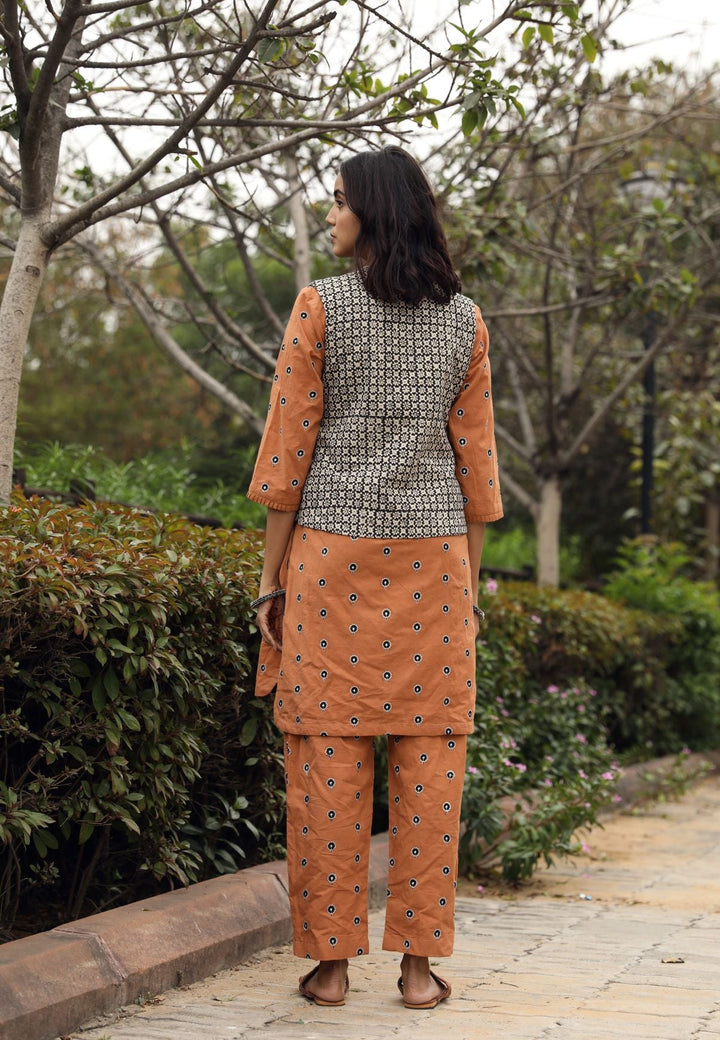 Hunar Brown Set Gulabo Jaipur