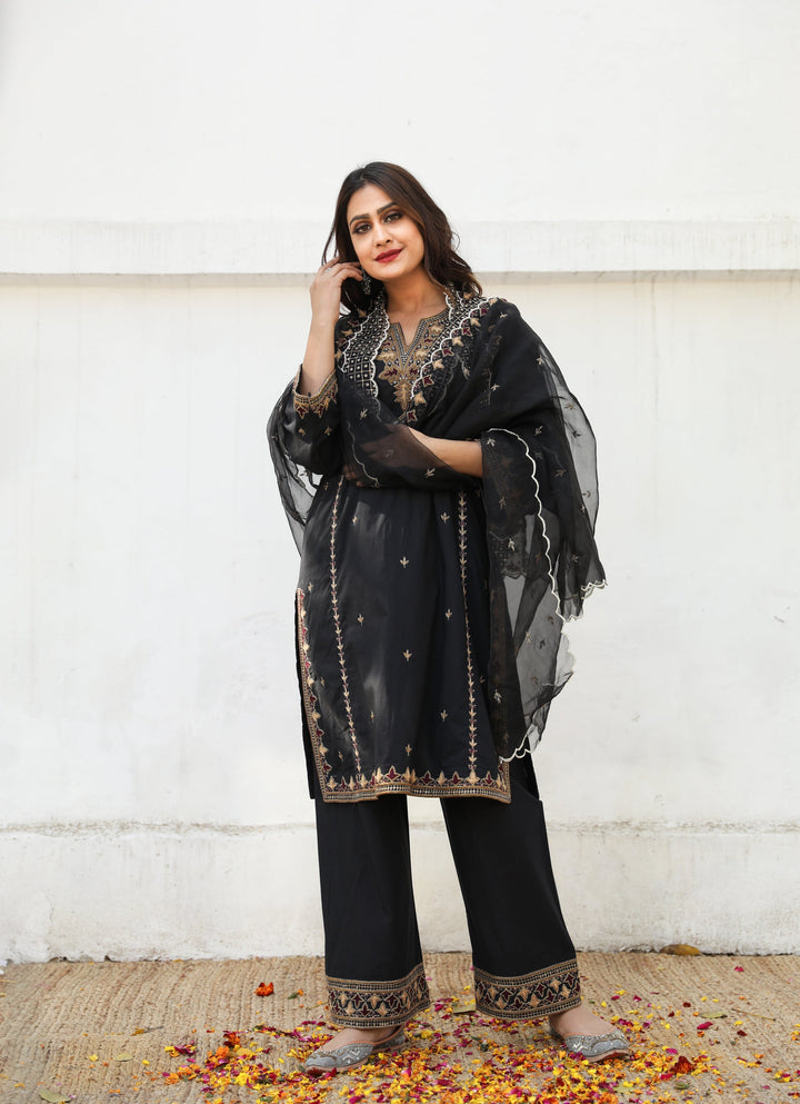 JUHI BLACK SET Gulabo Jaipur