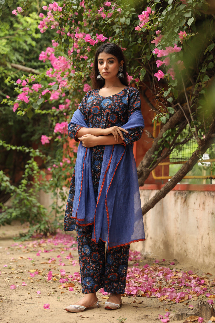 Kaina Black Set Gulabo Jaipur