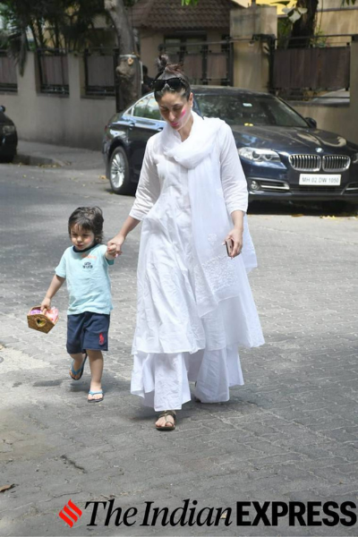 Kareena Kapoor in Glorious White Kalidar Set Gulabo Jaipur