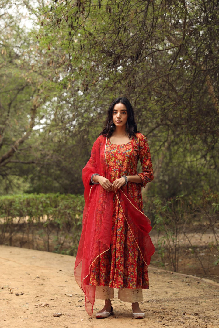 Karishma Kapoor in Sufi Red Anarkali Gulabo Jaipur
