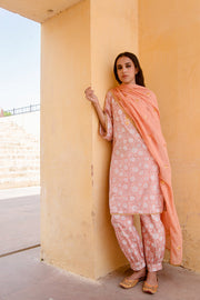 Marigold Peach Cotton Straight Kurta Set With Doriya Dupatta 1