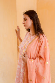 Marigold Peach Cotton Straight Kurta Set With Doriya Dupatta 4