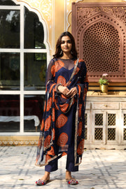 Georgette Bhandej Minal Blue Straight Kurta Set With Dupatta 3