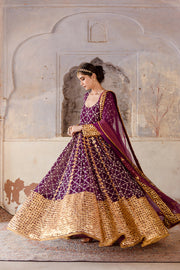 Georgette Mallika Purple Gown Set With Organza Dupatta 2